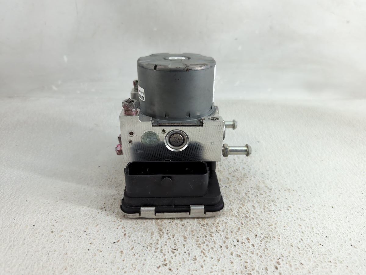 2018 Mitsubishi Eclipse Cross Anti-Lock Brake ABS Pump Module Actuator OEM P/N:4670B893 Fits OEM Used Auto Parts - Oemusedau