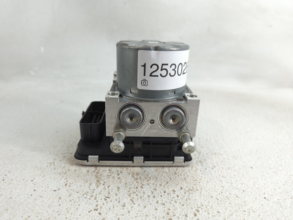 2018 Mitsubishi Eclipse Cross Anti-Lock Brake ABS Pump Module Actuator OEM P/N:4670B893 Fits OEM Used Auto Parts - Oemusedau