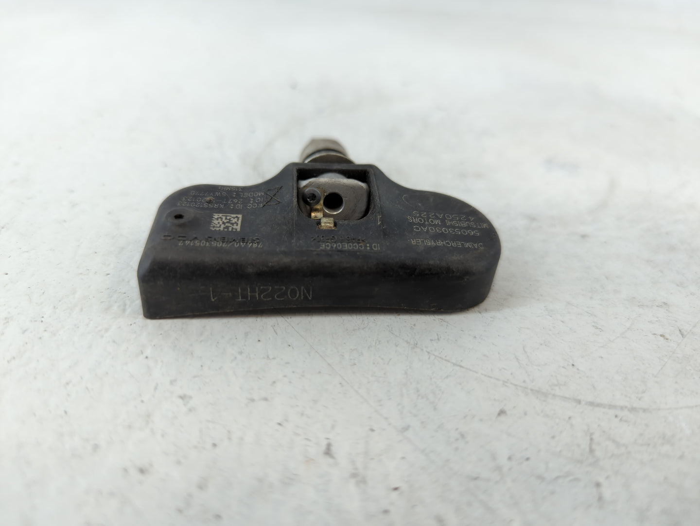 2024 Mitsubishi Eclipse Cross Tire Pressure Monitoring System Sensor Tpms - Oemusedautoparts1.com