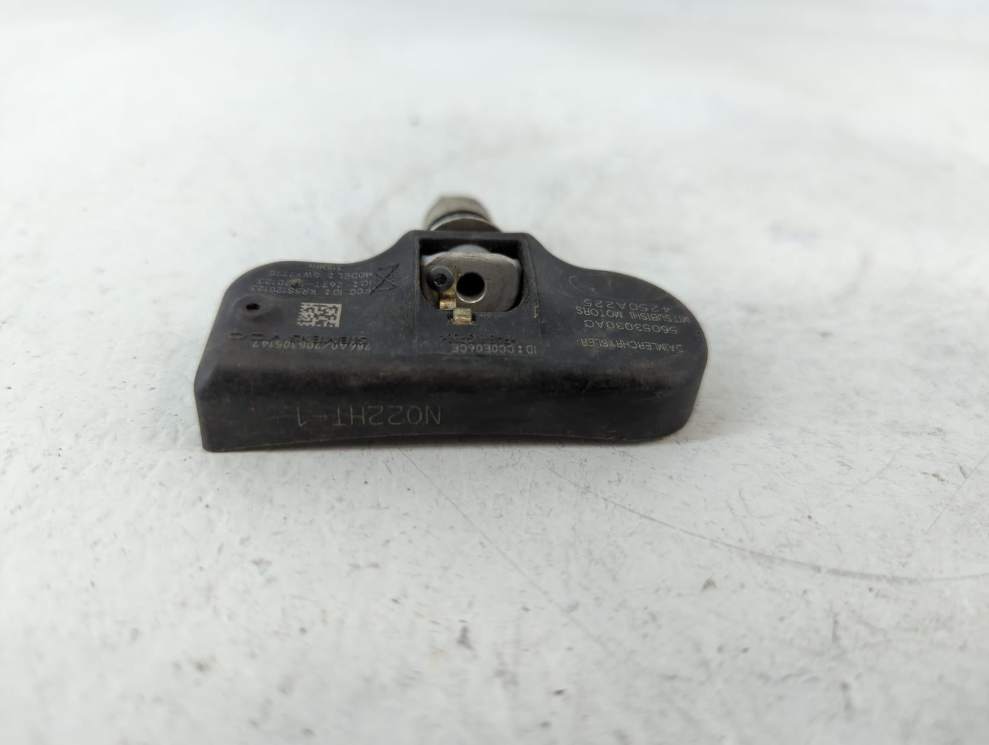2024 Mitsubishi Eclipse Cross Tire Pressure Monitoring System Sensor Tpms - Oemusedautoparts1.com