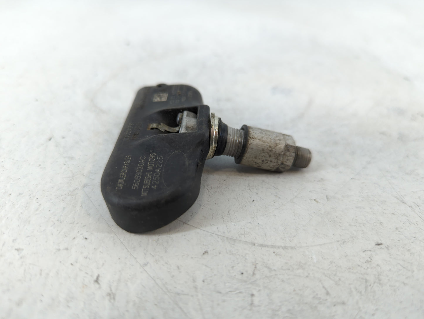 2024 Mitsubishi Eclipse Cross Tire Pressure Monitoring System Sensor Tpms - Oemusedautoparts1.com