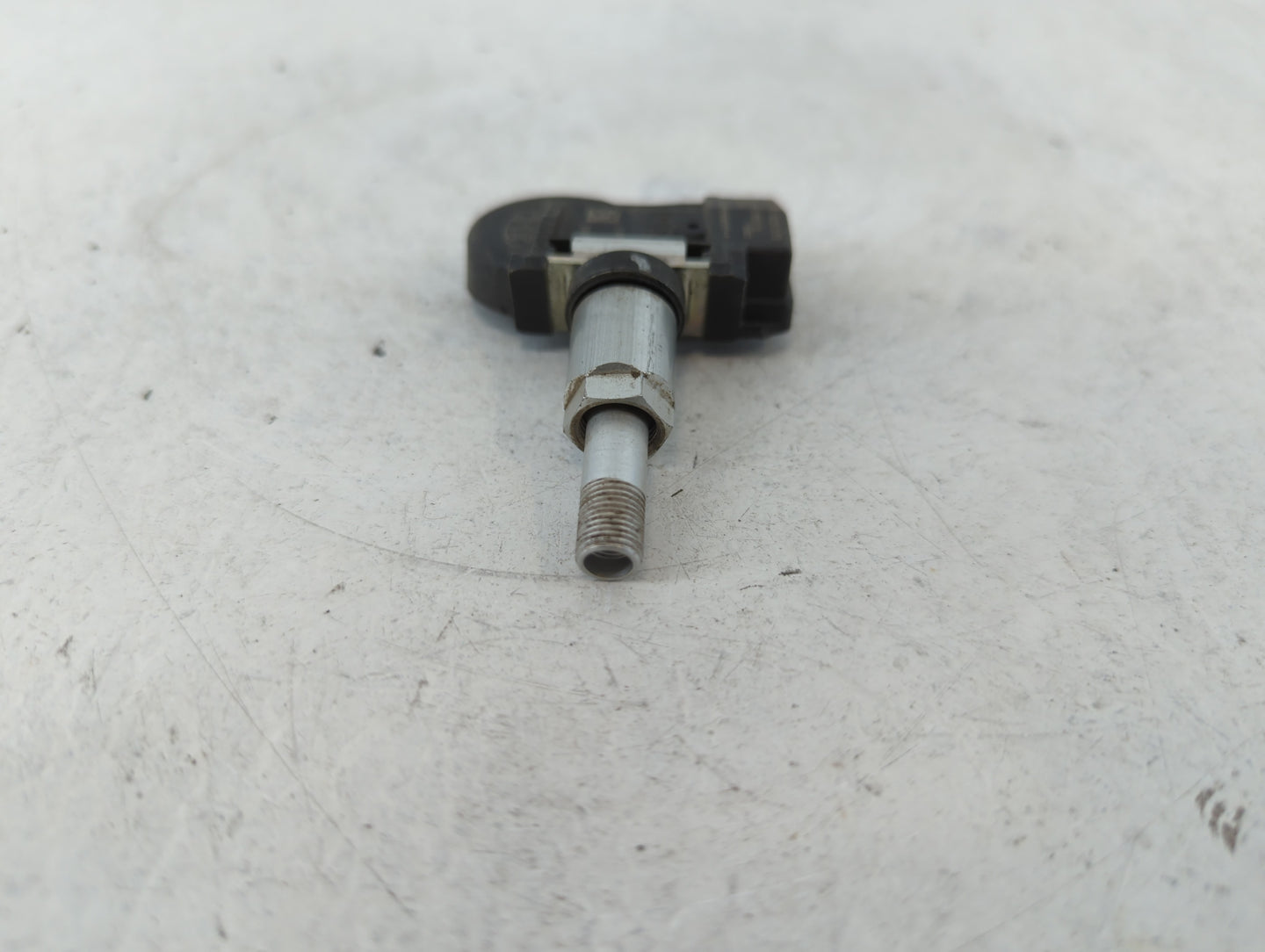 2024 Mitsubishi Eclipse Cross Tire Pressure Monitoring System Sensor Tpms - Oemusedautoparts1.com