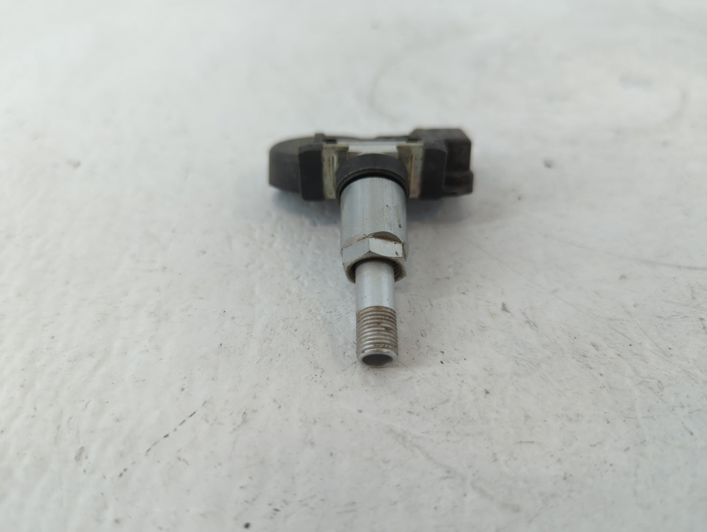 2024 Mitsubishi Eclipse Cross Tire Pressure Monitoring System Sensor Tpms - Oemusedautoparts1.com