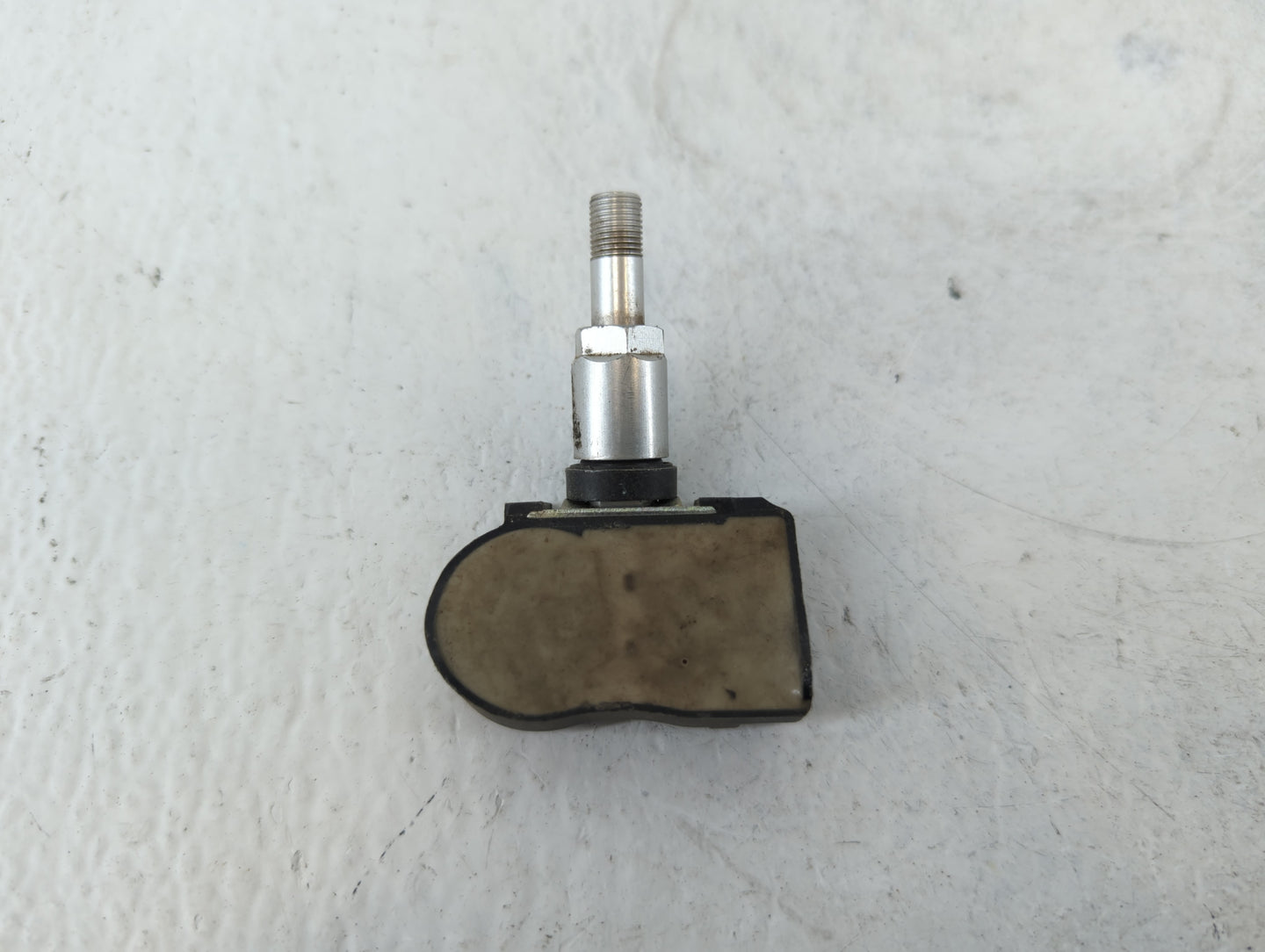 2024 Mitsubishi Eclipse Cross Tire Pressure Monitoring System Sensor Tpms - Oemusedautoparts1.com
