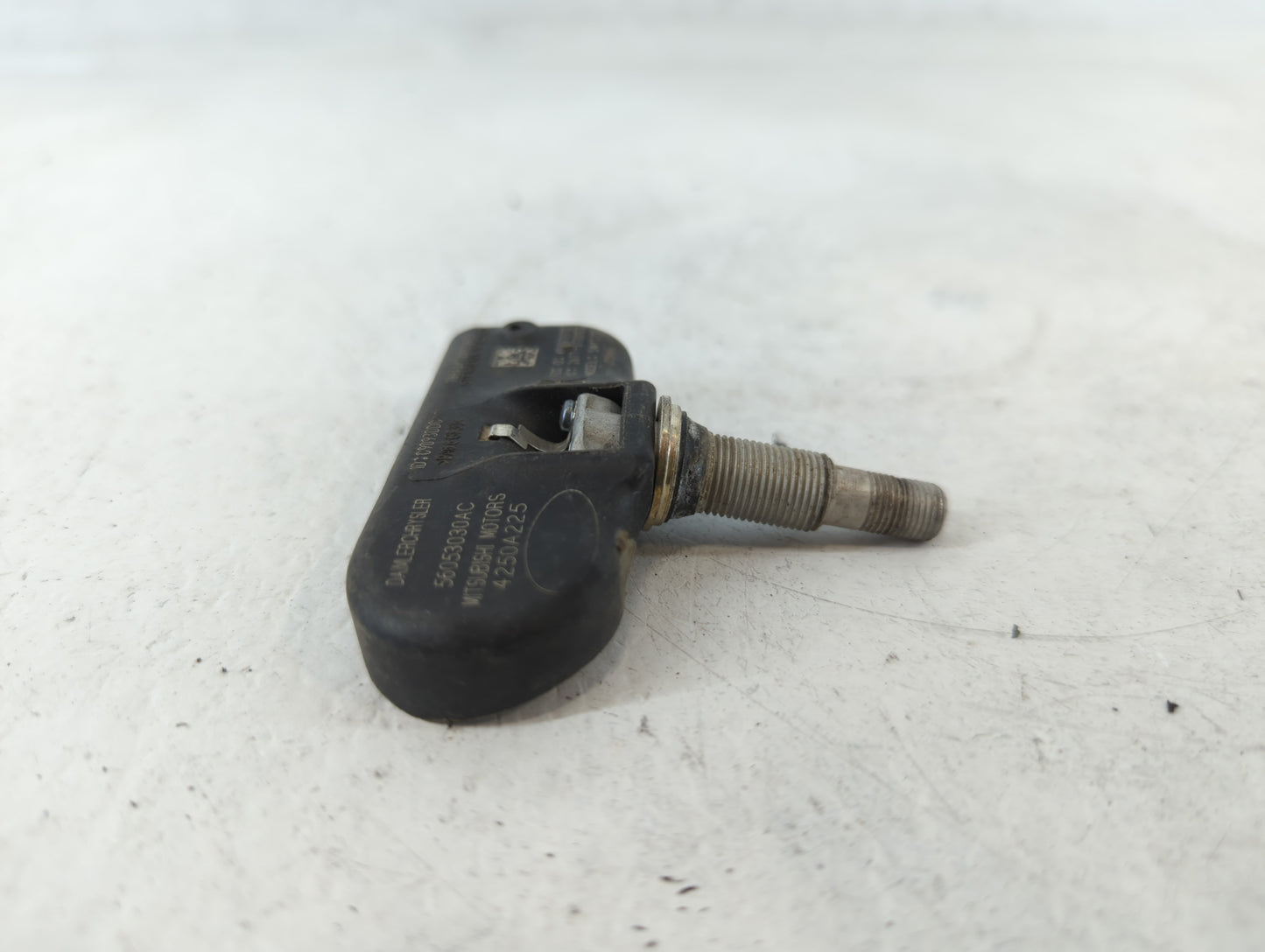 2024 Mitsubishi Eclipse Cross Tire Pressure Monitoring System Sensor Tpms - Oemusedautoparts1.com