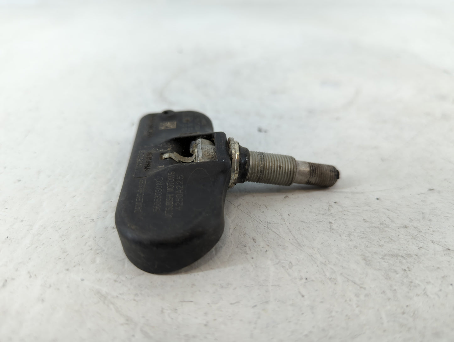 2024 Mitsubishi Eclipse Cross Tire Pressure Monitoring System Sensor Tpms - Oemusedautoparts1.com