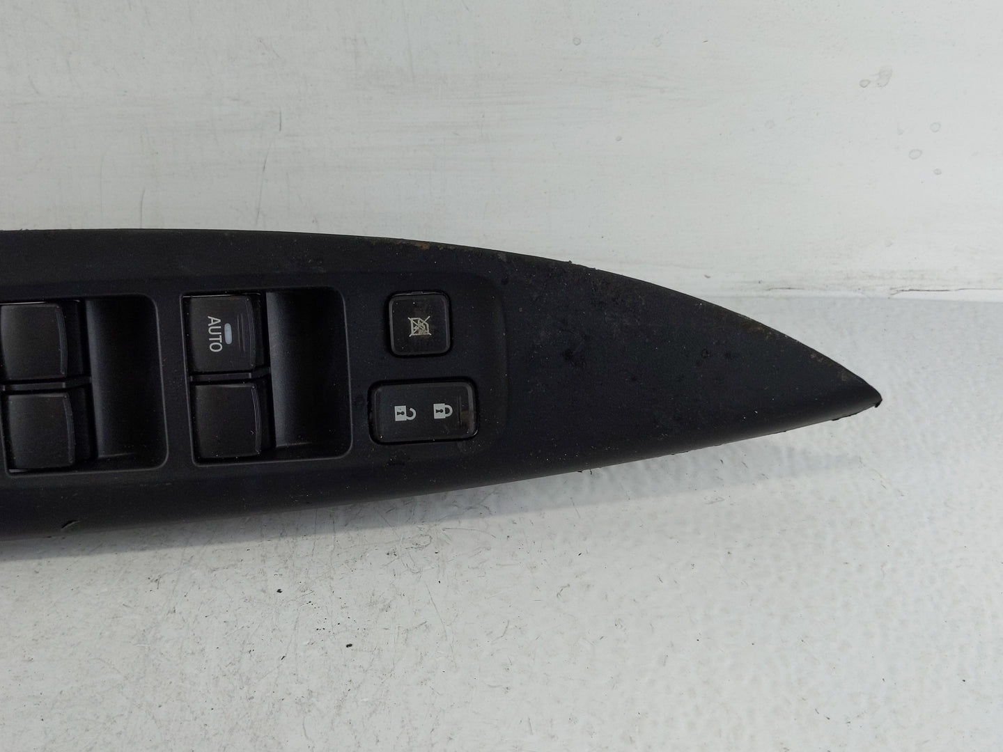 2024 Mitsubishi Mirage Master Power Window Switch Replacement Driver Side Left P/N:8608A499 Fits OEM Used Auto Parts - Oemus
