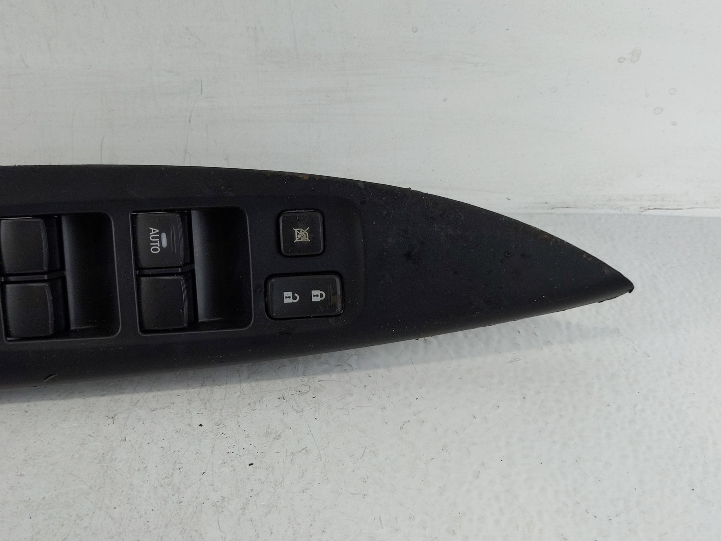 2024 Mitsubishi Mirage Master Power Window Switch Replacement Driver Side Left P/N:8608A499 Fits OEM Used Auto Parts - Oemus