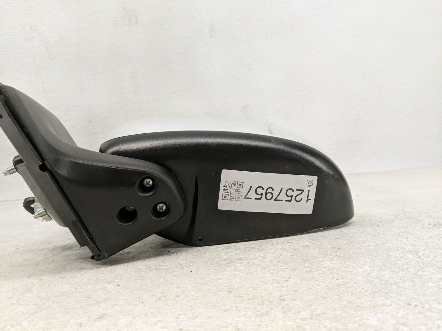 2014 Mitsubishi Mirage Side Mirror Replacement Driver Left View Door Mirror P/N:E11026941 Fits OEM Used Auto Parts - Oemused