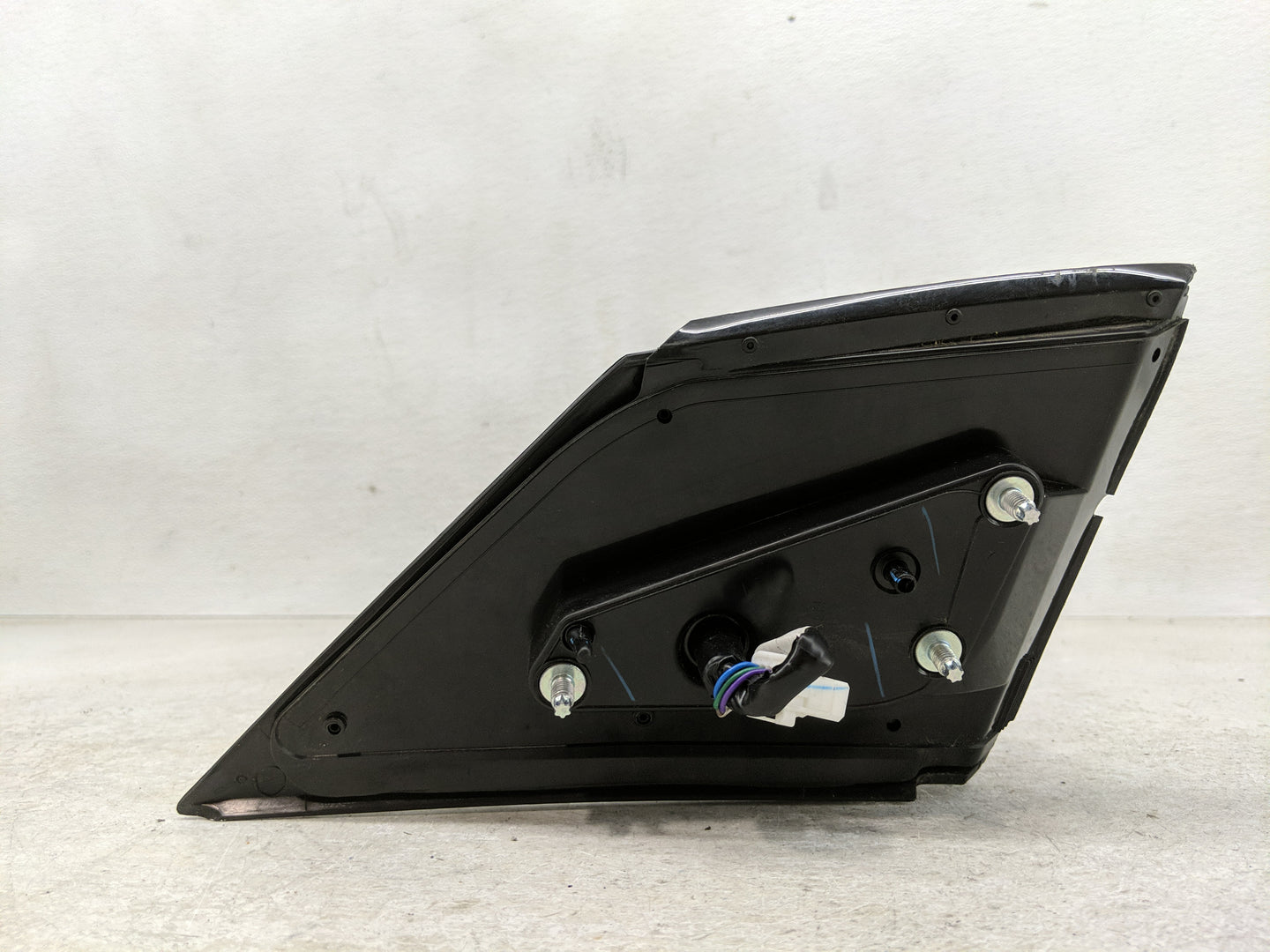 2014 Mitsubishi Mirage Side Mirror Replacement Driver Left View Door Mirror P/N:E11026941 Fits OEM Used Auto Parts - Oemused