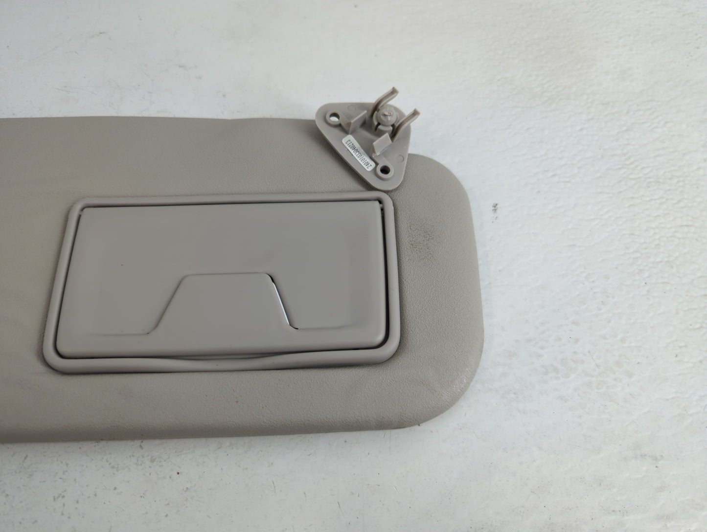 2014 Mitsubishi Mirage Sun Visor Shade Replacement Passenger Right Mirror Fits OEM Used Auto Parts - Oemusedautoparts1.com
