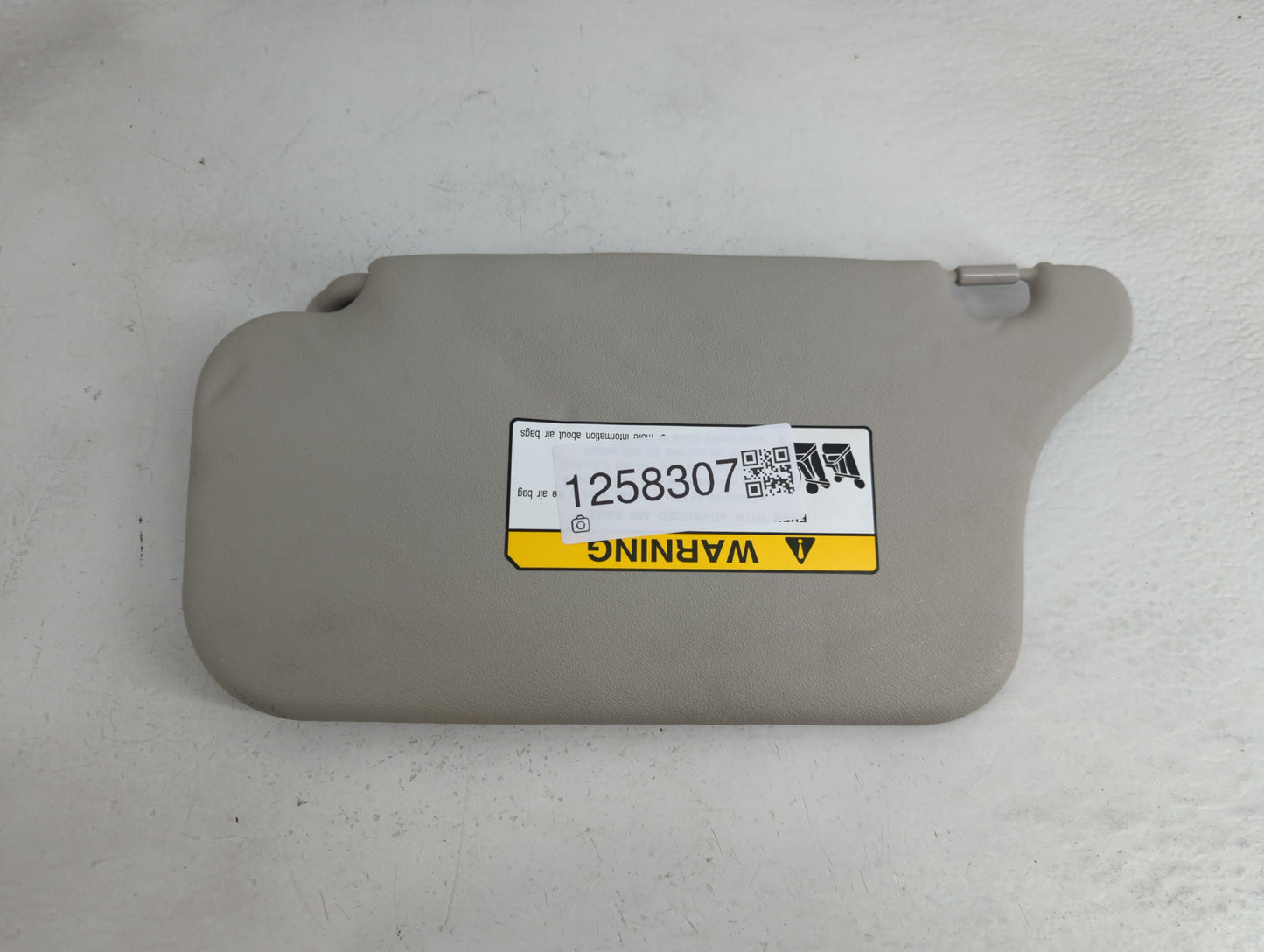 2014 Mitsubishi Mirage Sun Visor Shade Replacement Passenger Right Mirror Fits OEM Used Auto Parts - Oemusedautoparts1.com