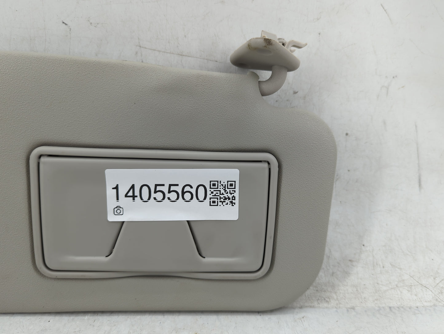 2014 Mitsubishi Mirage Sun Visor Shade Replacement Passenger Right Mirror Fits OEM Used Auto Parts - Oemusedautoparts1.com