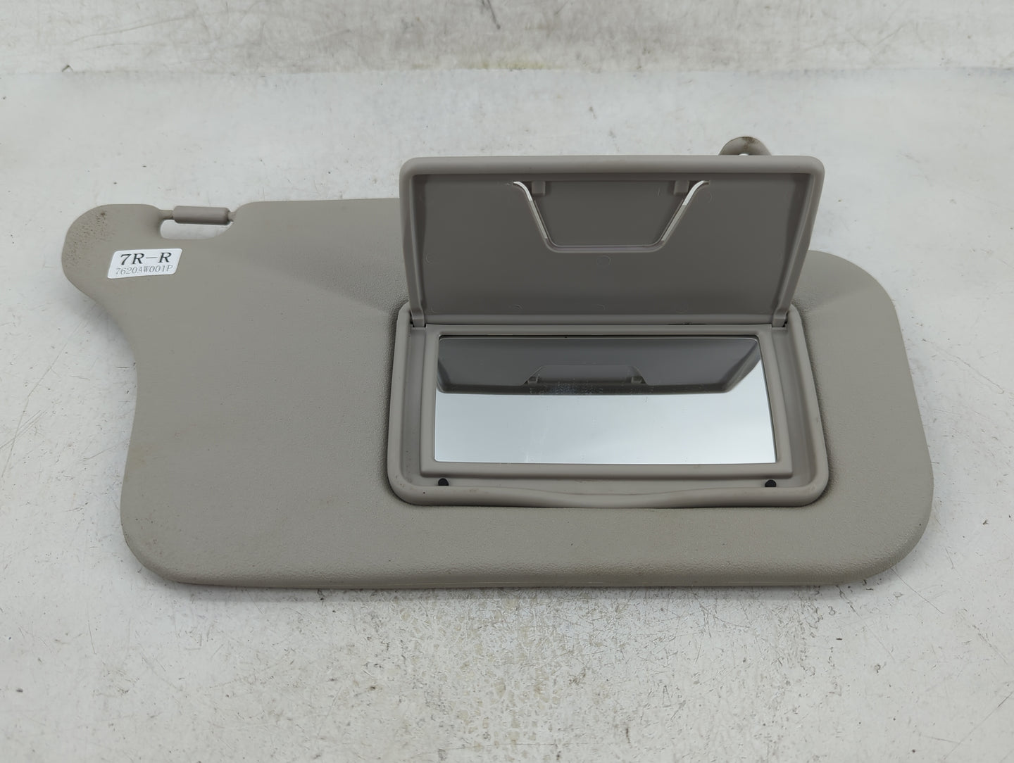 2014 Mitsubishi Mirage Sun Visor Shade Replacement Passenger Right Mirror Fits OEM Used Auto Parts - Oemusedautoparts1.com