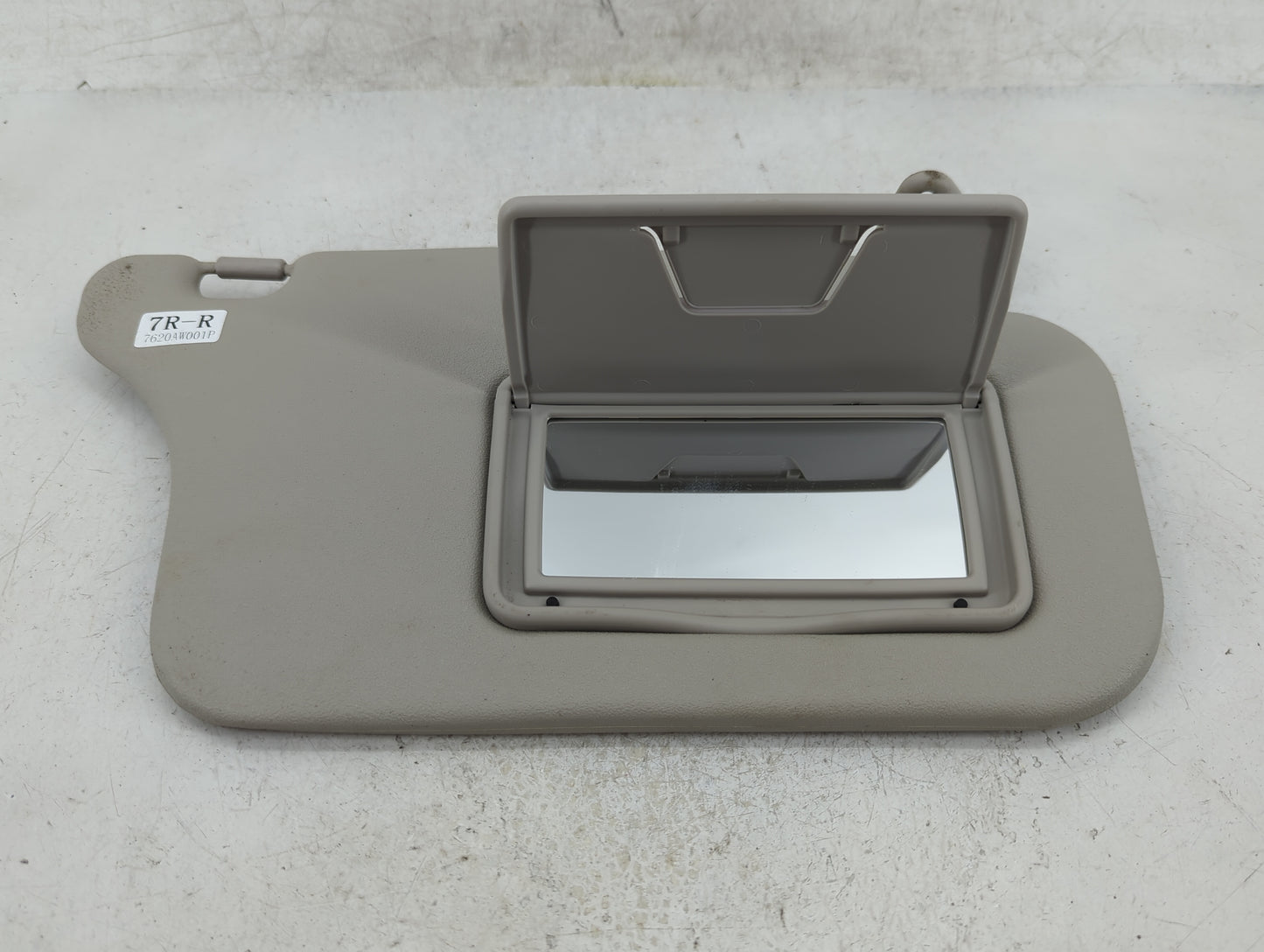 2014 Mitsubishi Mirage Sun Visor Shade Replacement Passenger Right Mirror Fits OEM Used Auto Parts - Oemusedautoparts1.com