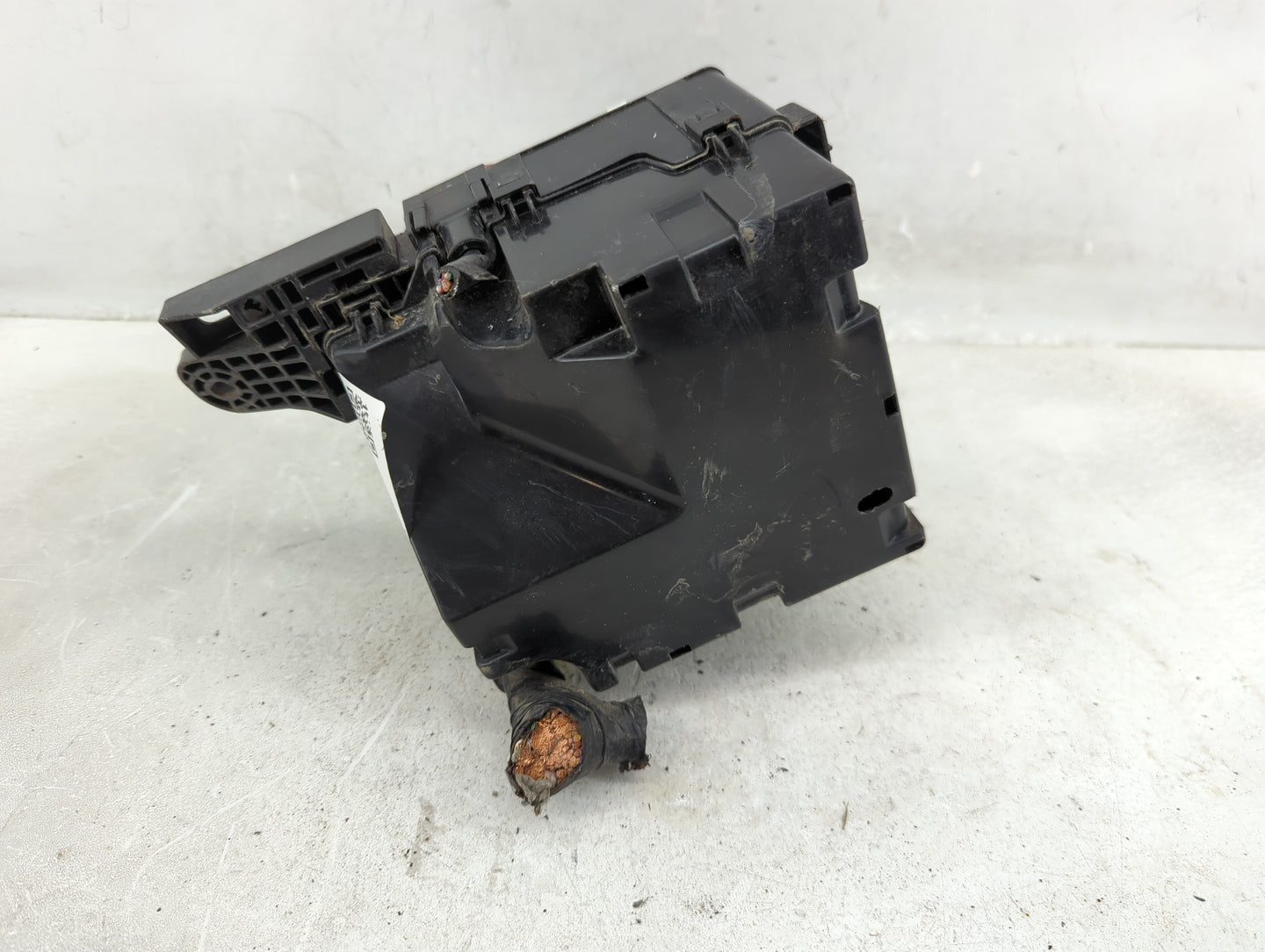2014 Mitsubishi Mirage Fusebox Fuse Box Panel Relay Module Fits OEM Used Auto Parts - Oemusedautoparts1.com
