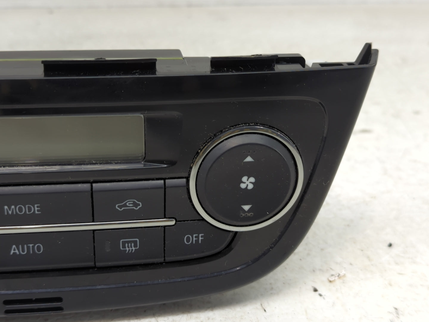 2024 Mitsubishi Mirage Climate Control Module Temperature AC/Heater Replacement Fits OEM Used Auto Parts - Oemusedautoparts1