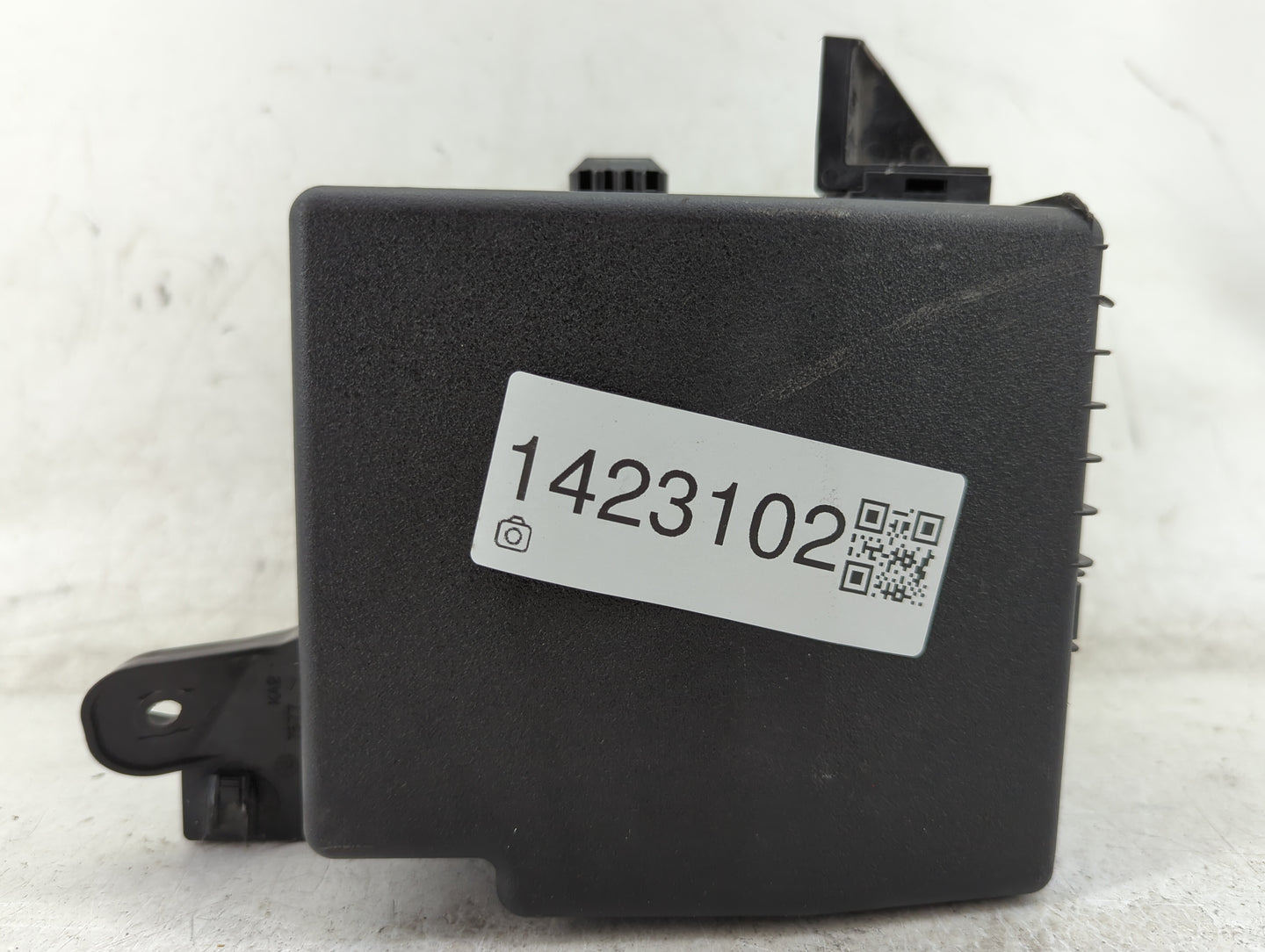2014 Mitsubishi Mirage Fusebox Fuse Box Panel Relay Module Fits OEM Used Auto Parts - Oemusedautoparts1.com