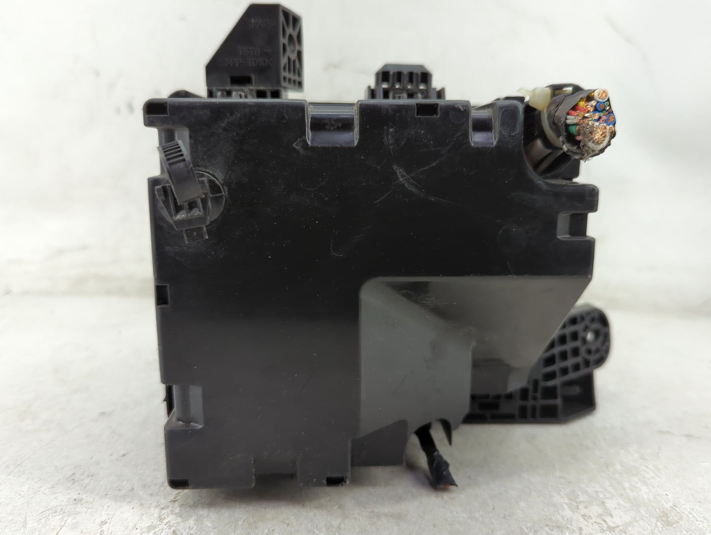 2014 Mitsubishi Mirage Fusebox Fuse Box Panel Relay Module Fits OEM Used Auto Parts - Oemusedautoparts1.com