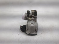 2014 Mitsubishi Mirage Throttle Body P/N:101 Fits OEM Used Auto Parts - Oemusedautoparts1.com