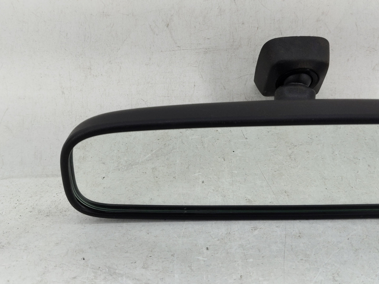 2004-2017 Mitsubishi Outlander Interior Rear View Mirror Replacement OEM P/N:E4012197 E4022197 Fits OEM Used Auto Parts - Oe