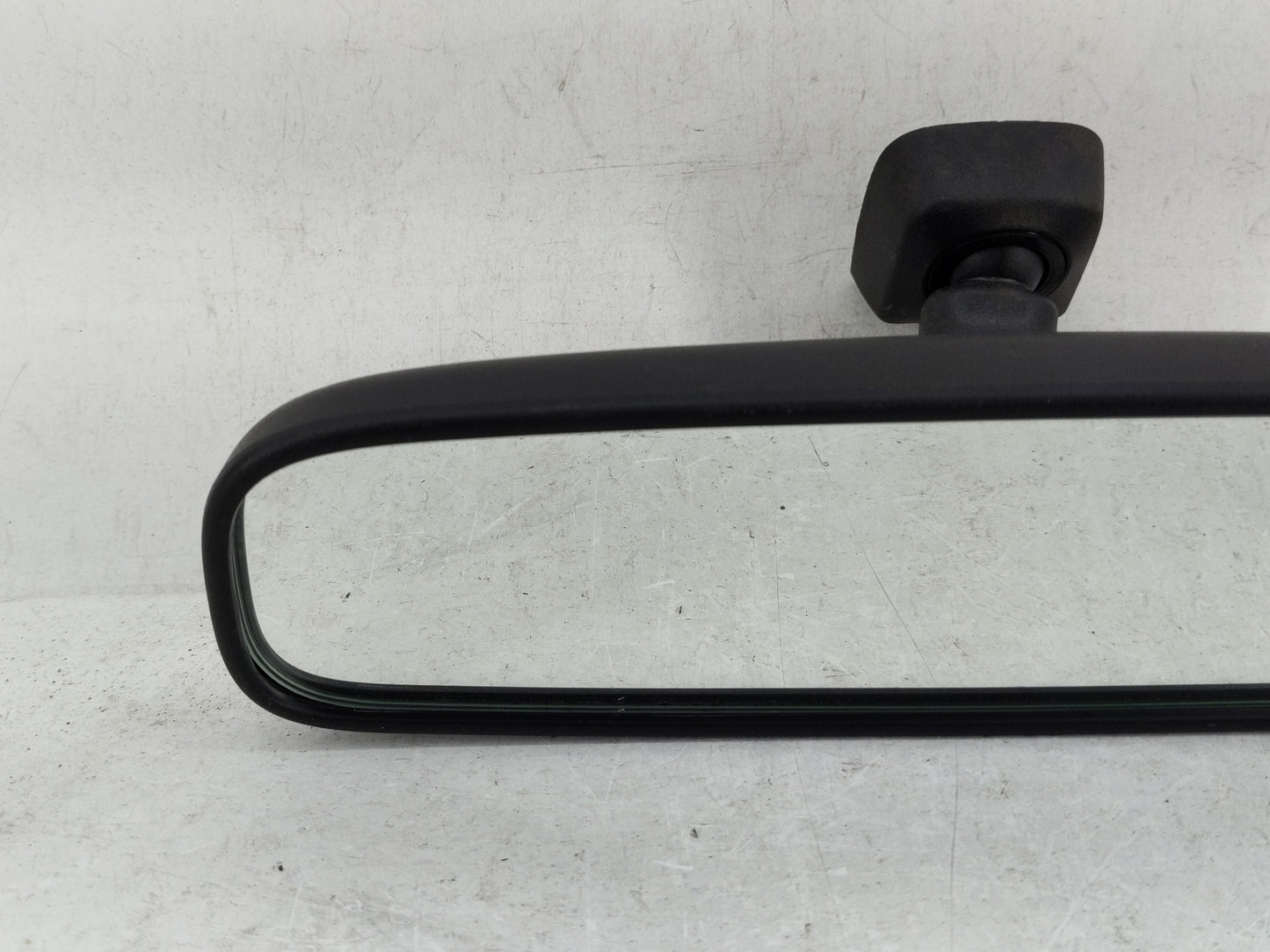 2004-2017 Mitsubishi Outlander Interior Rear View Mirror Replacement OEM P/N:E4012197 E4022197 Fits OEM Used Auto Parts - Oe