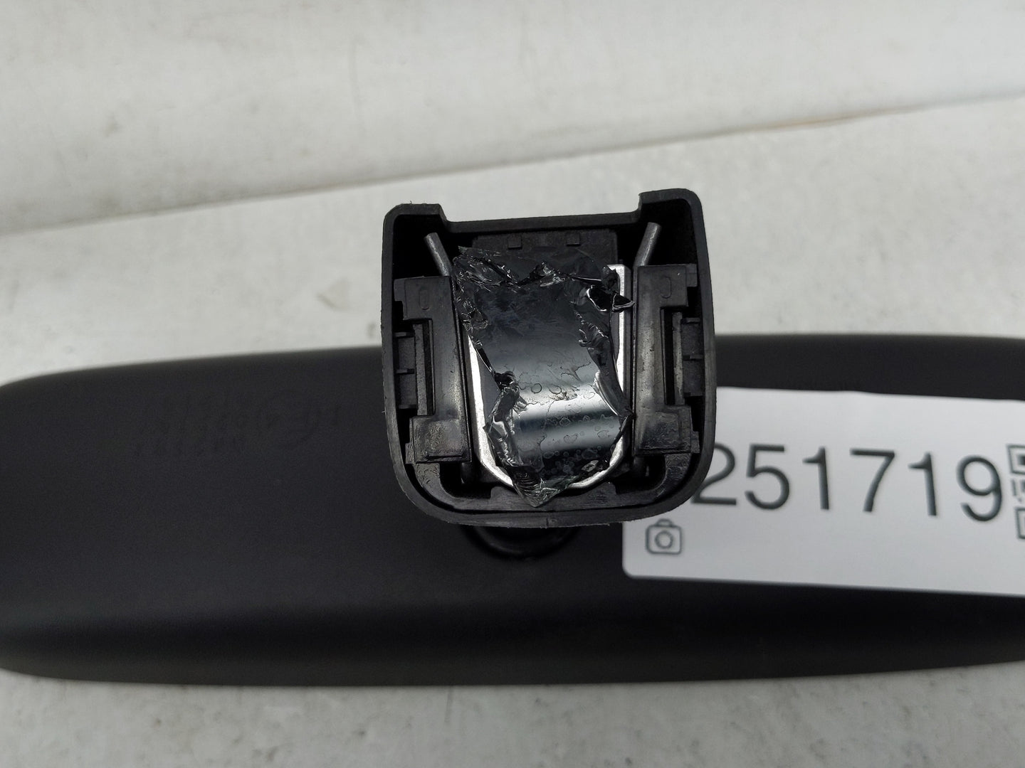 2004-2017 Mitsubishi Outlander Interior Rear View Mirror Replacement OEM P/N:E4012197 E4022197 Fits OEM Used Auto Parts - Oe