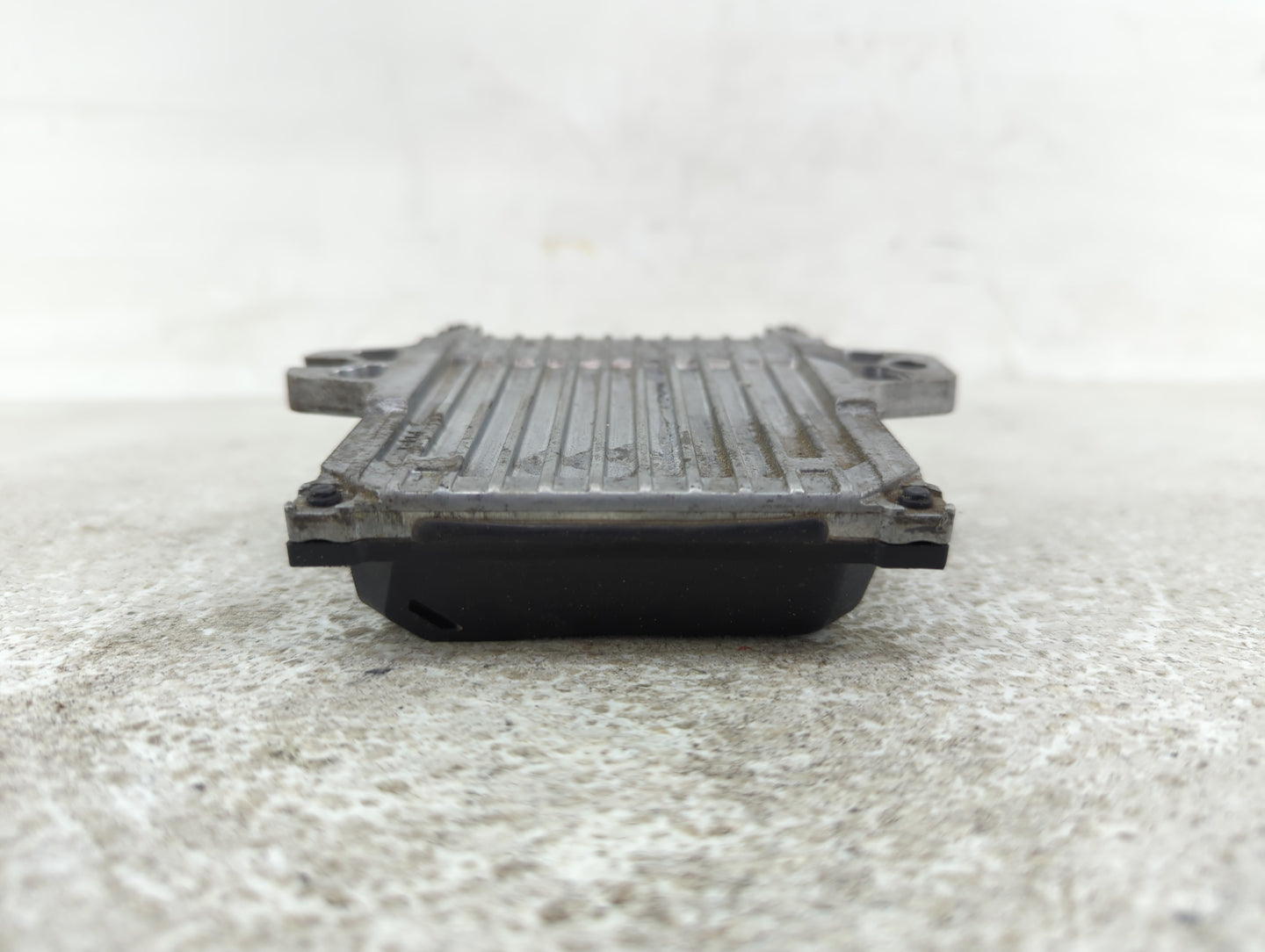 2024 Mitsubishi Outlander PCM Engine Control Computer ECU ECM PCU OEM P/N:237F06RA0A Fits OEM Used Auto Parts - Oemusedautop