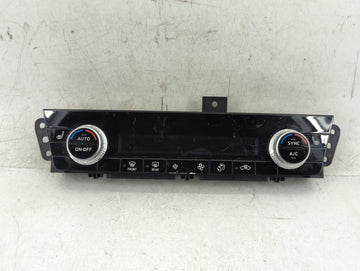 2024 Mitsubishi Outlander Climate Control Module Temperature AC/Heater Replacement P/N:7820B143 Fits OEM Used Auto Parts - O