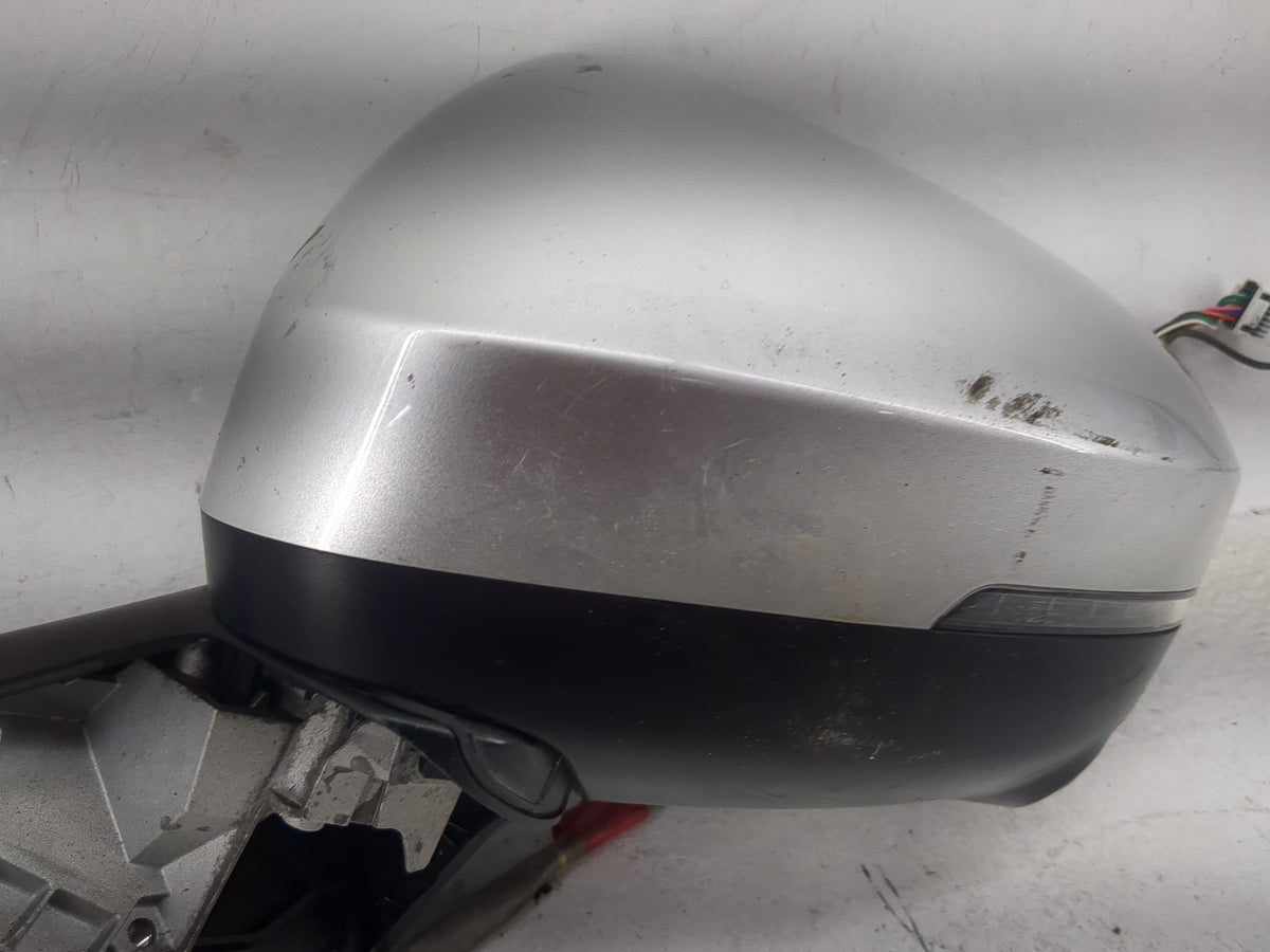 2024 Mitsubishi Outlander Driver Side View Mirror - Left Door Mirror OEM Used - Oemusedautoparts1.com