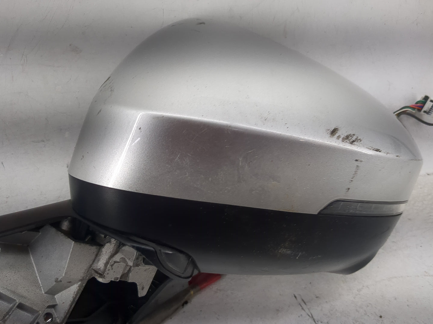 2024 Mitsubishi Outlander Driver Side View Mirror - Left Door Mirror OEM Used - Oemusedautoparts1.com