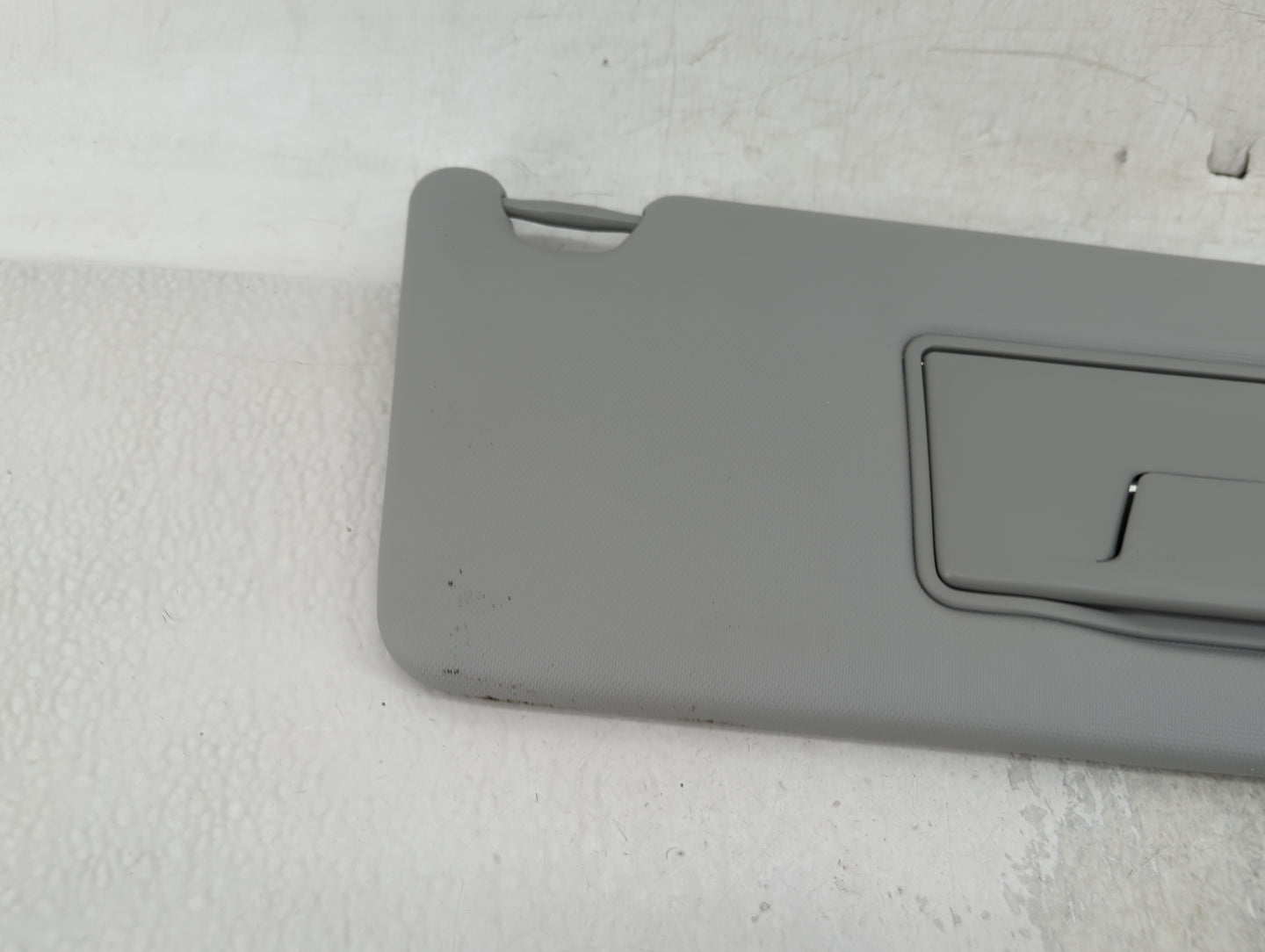 2024 Mitsubishi Rvr Sun Visor Shade Replacement Passenger Right Mirror Fits OEM Used Auto Parts - Oemusedautoparts1.com
