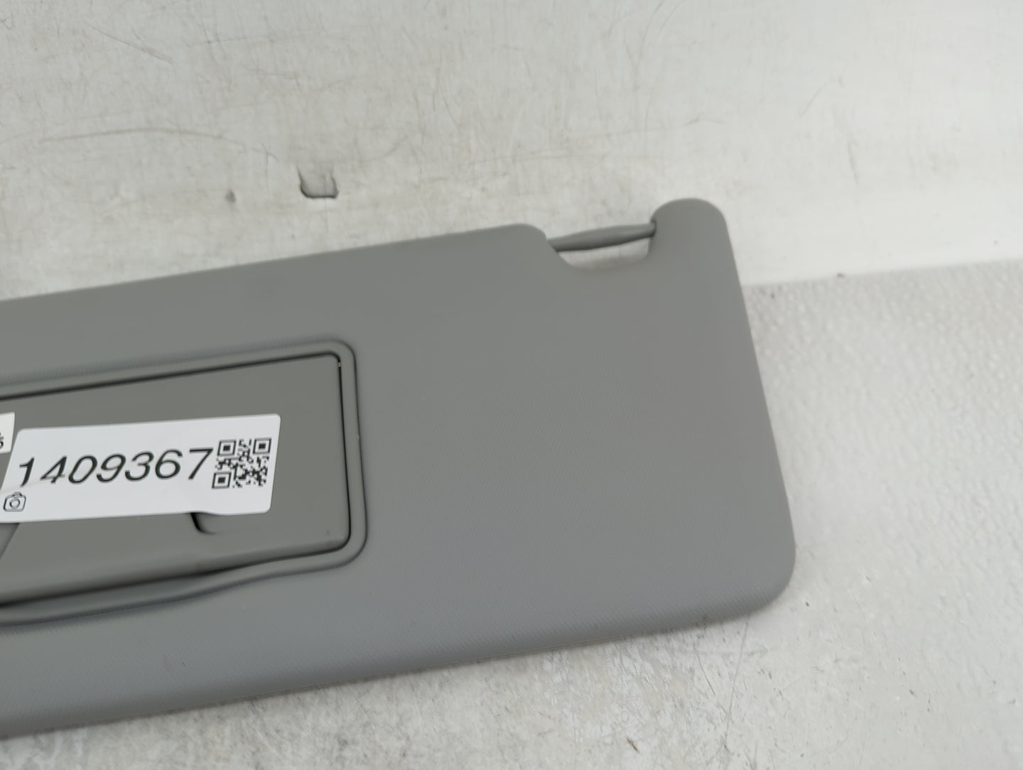 2024 Mitsubishi Rvr Sun Visor Shade Replacement Driver Left Mirror Fits OEM Used Auto Parts - Oemusedautoparts1.com