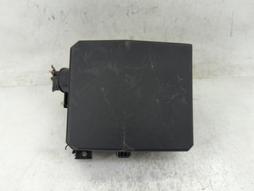 2012-2017 Mitsubishi Rvr Fusebox Fuse Box Panel Relay Module P/N:8565A513 Fits Fits 2012 2013 2014 2015 2016 2017 OEM Used A