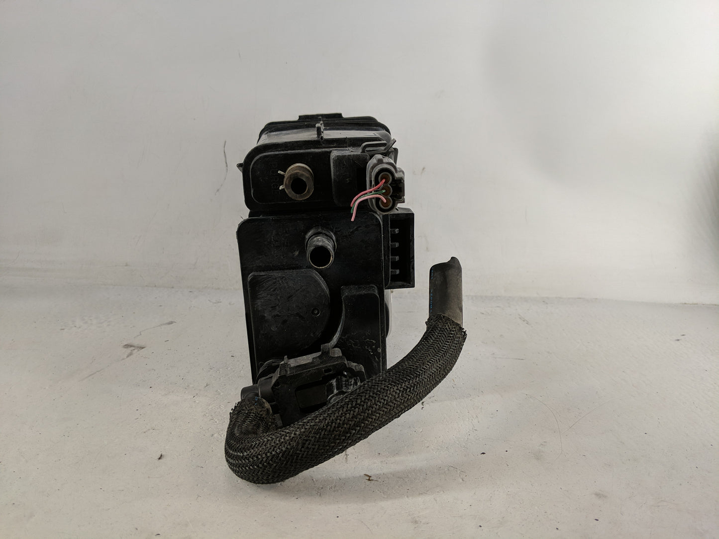2024 Nissan Altima Fuel Vapor Charcoal Canister 1188105 - Oemusedautoparts1.com