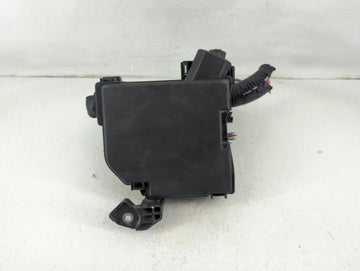2019-2022 Nissan Altima Fusebox Fuse Box Panel Relay Module P/N:9HJ0A Fits Fits 2019 2020 2021 2022 OEM Used Auto Parts - Oe