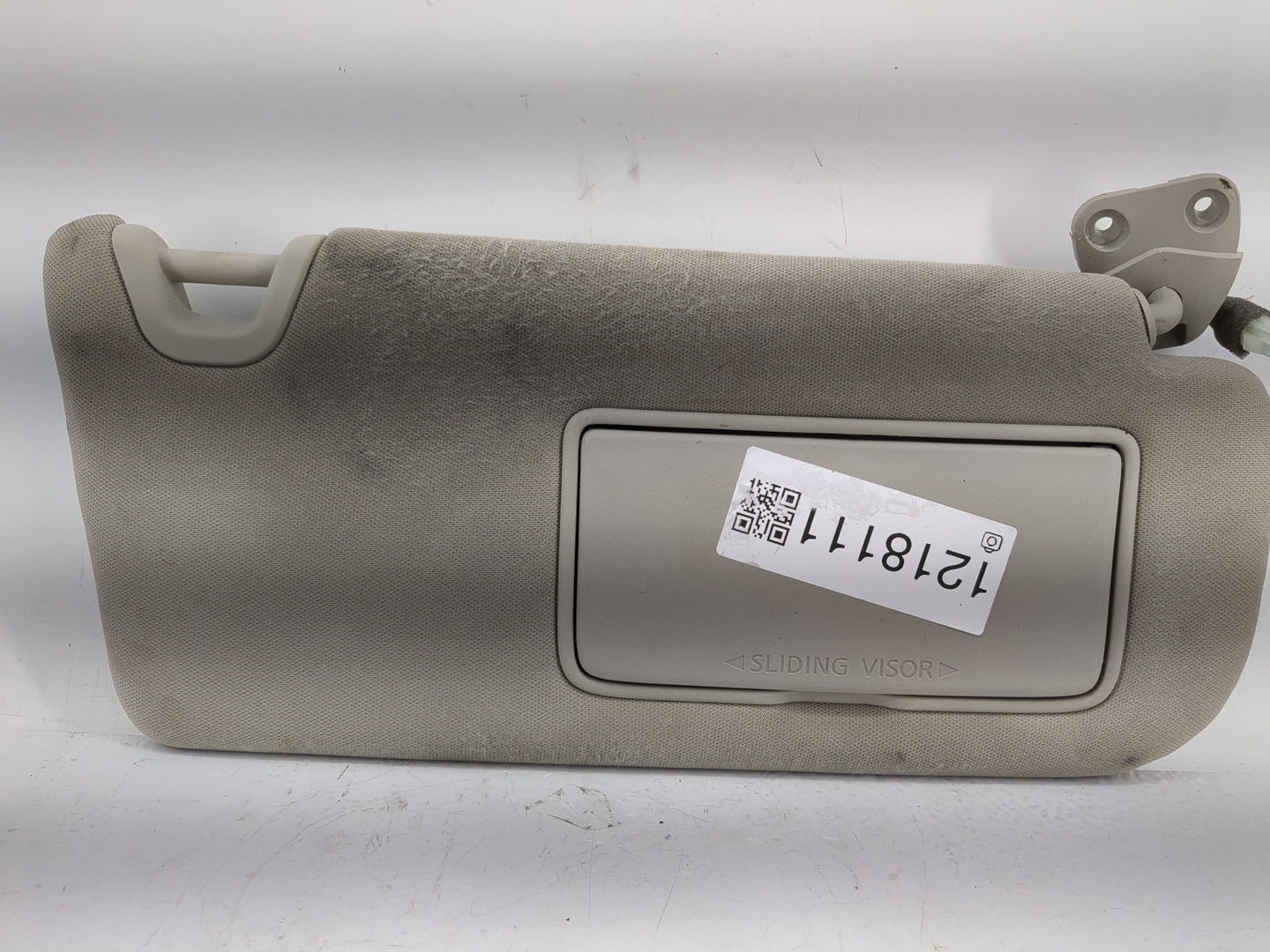 2021-2022 Nissan Altima Sun Visor Shade Replacement Passenger Right Mirror Fits Fits 2021 2022 OEM Used Auto Parts - Oemused