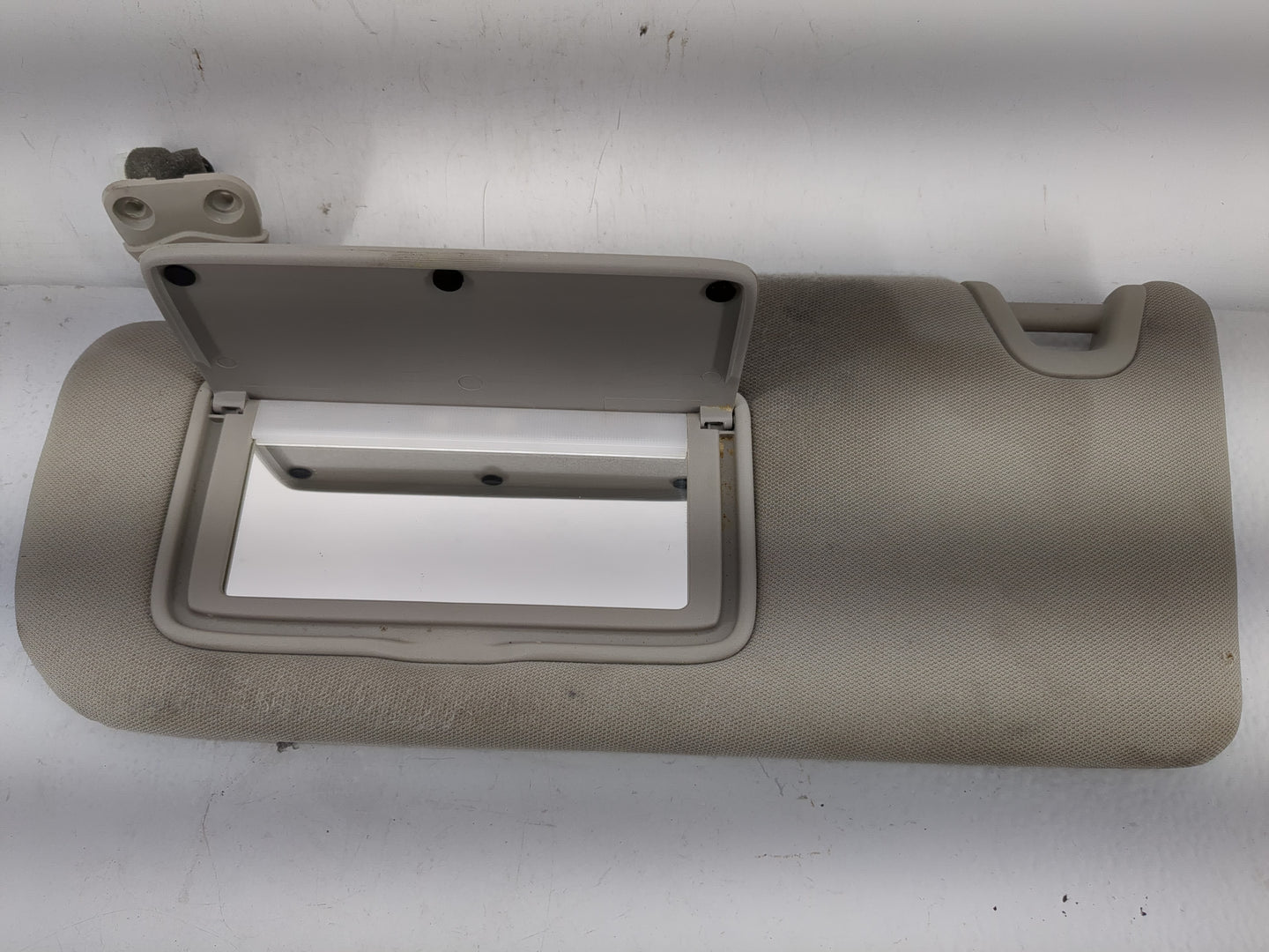 2021-2022 Nissan Altima Sun Visor Shade Replacement Driver Left Mirror Fits Fits 2021 2022 OEM Used Auto Parts - Oemusedauto