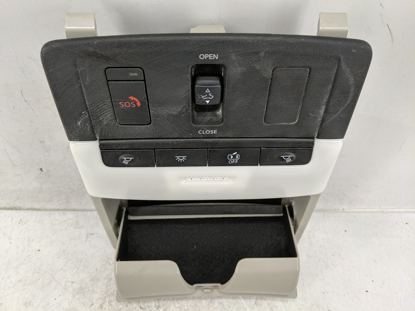 2019-2022 Nissan Altima Overhead Roof Console - Oemusedautoparts1.com