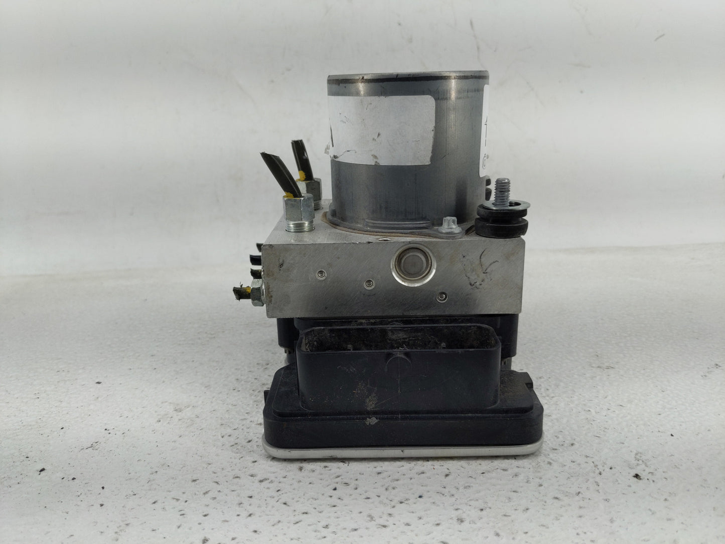 2024 Nissan Altima ABS Pump Control Module Replacement P/N:231027/1/2563 970 298, 47660 6AL0A Fits OEM Used Auto Parts - Oem