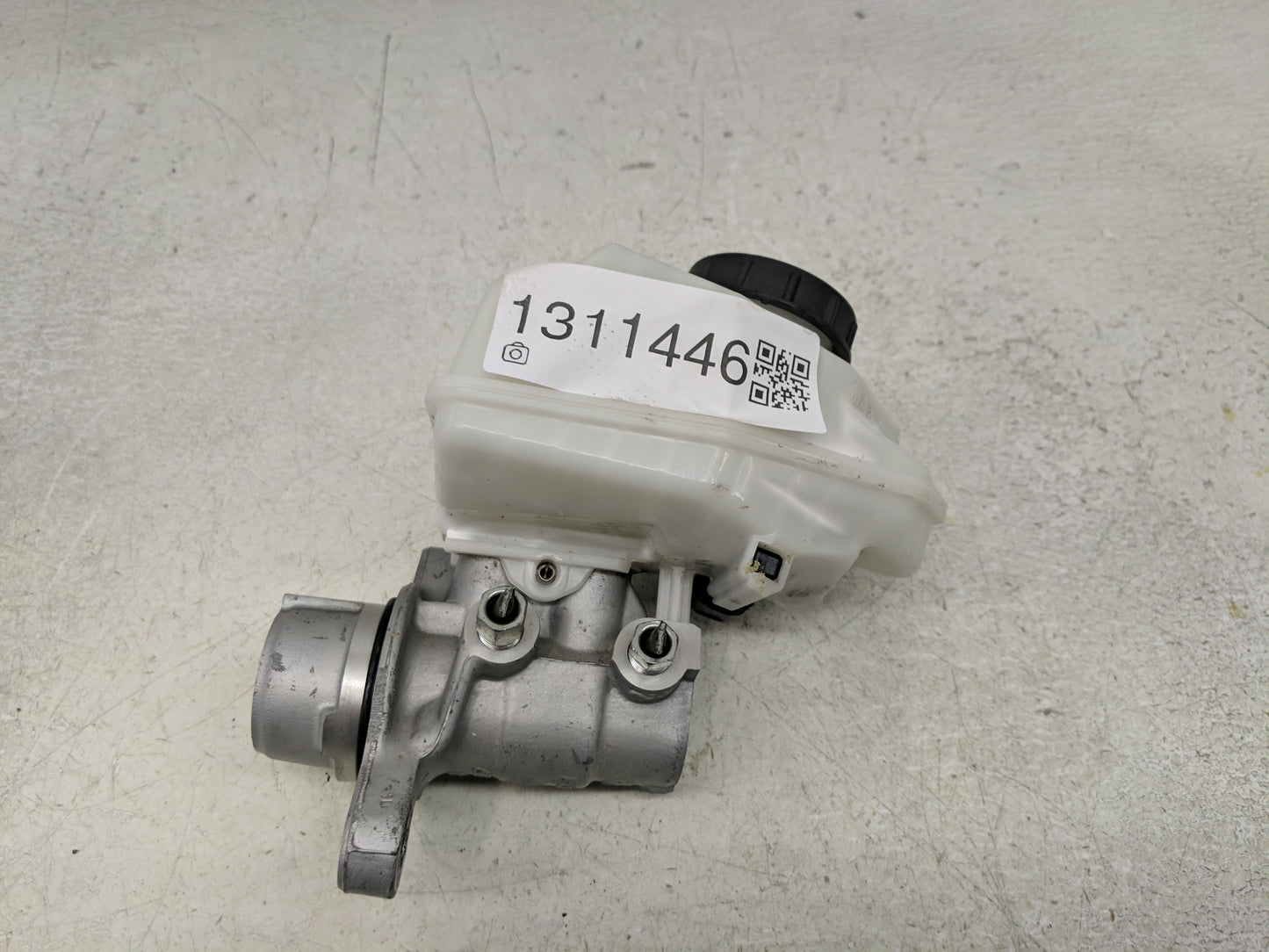 2019-2022 Nissan Altima Brake Master Cylinder 1311446 - Oemusedautoparts1.com
