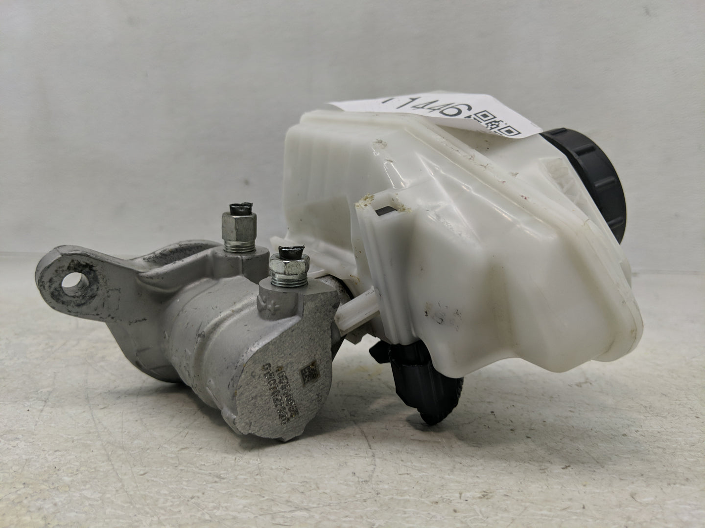 2019-2022 Nissan Altima Brake Master Cylinder 1311446 - Oemusedautoparts1.com