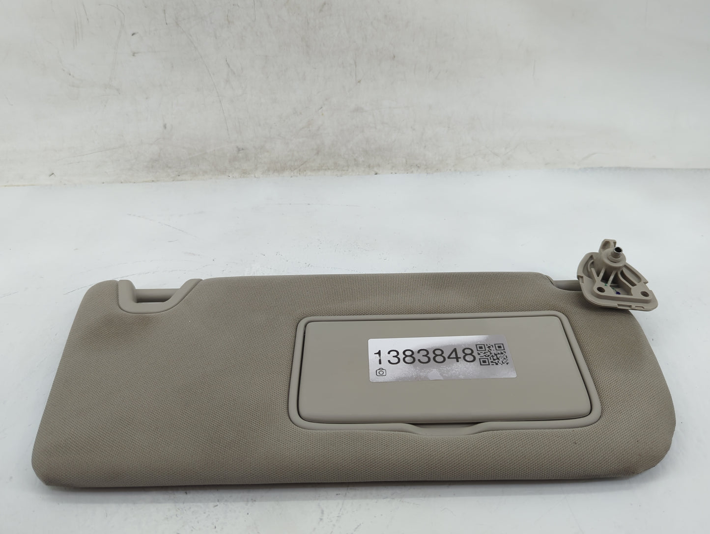 2024 Nissan Altima Sun Visor Shade Replacement Passenger Right Mirror Fits OEM Used Auto Parts - Oemusedautoparts1.com
