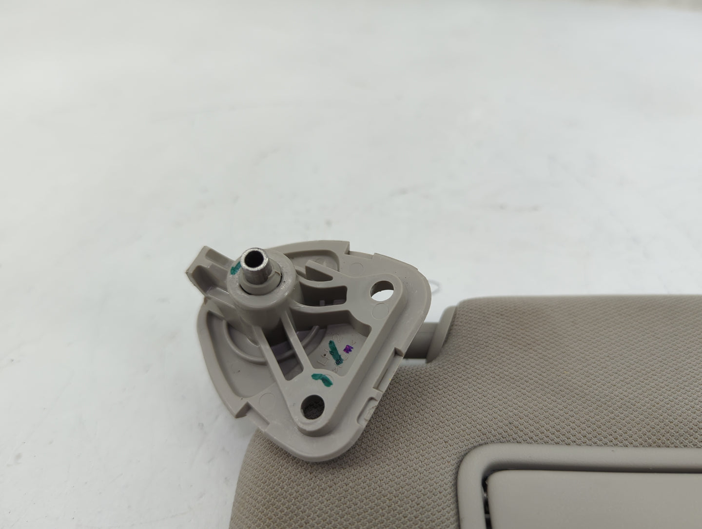 2024 Nissan Altima Sun Visor Shade Replacement Driver Left Mirror Fits OEM Used Auto Parts - Oemusedautoparts1.com