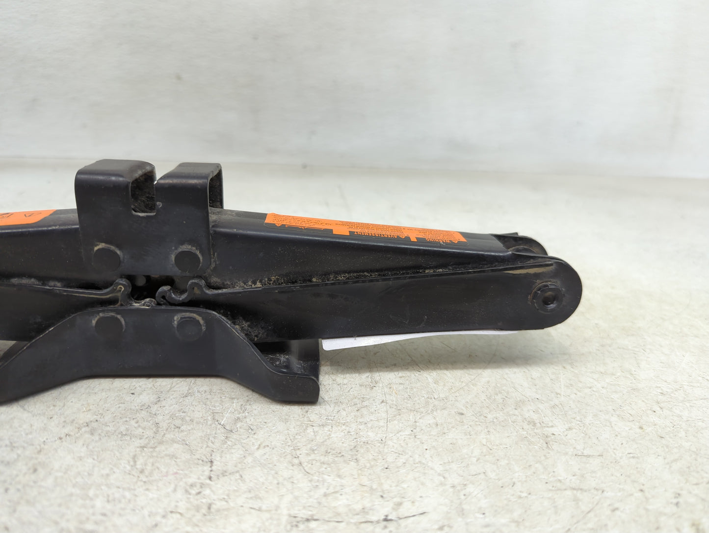 2024 Nissan Altima Spare Scissor Car Jack 1390161 - Oemusedautoparts1.com