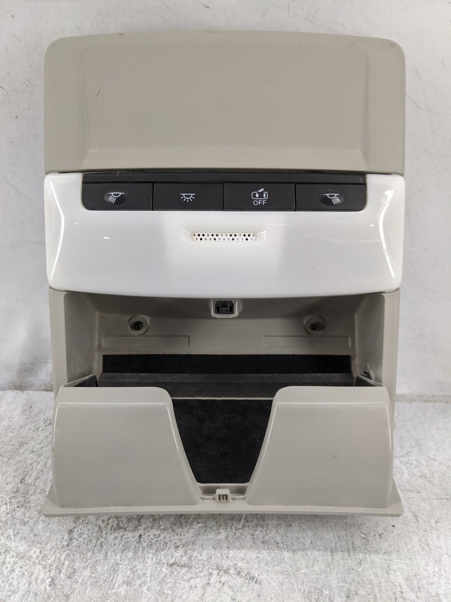 2019-2022 Nissan Altima Overhead Roof Console Beige - Oemusedautoparts1.com