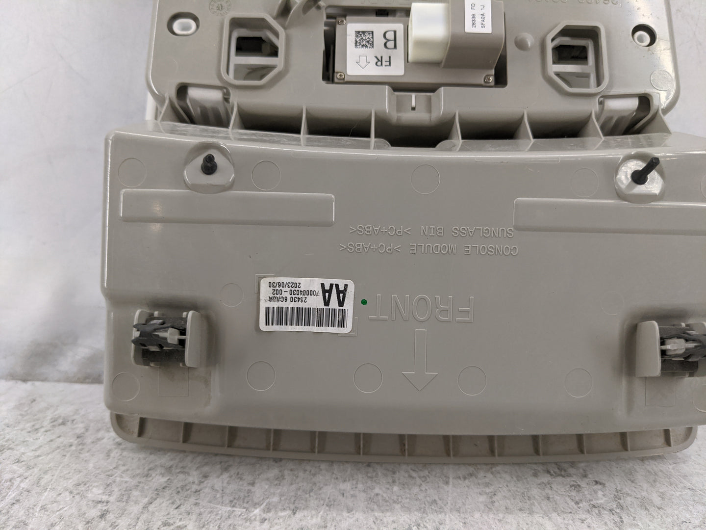 2019-2022 Nissan Altima Overhead Roof Console Beige - Oemusedautoparts1.com