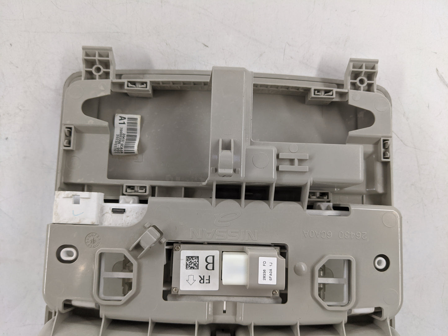 2019-2022 Nissan Altima Overhead Roof Console Beige - Oemusedautoparts1.com