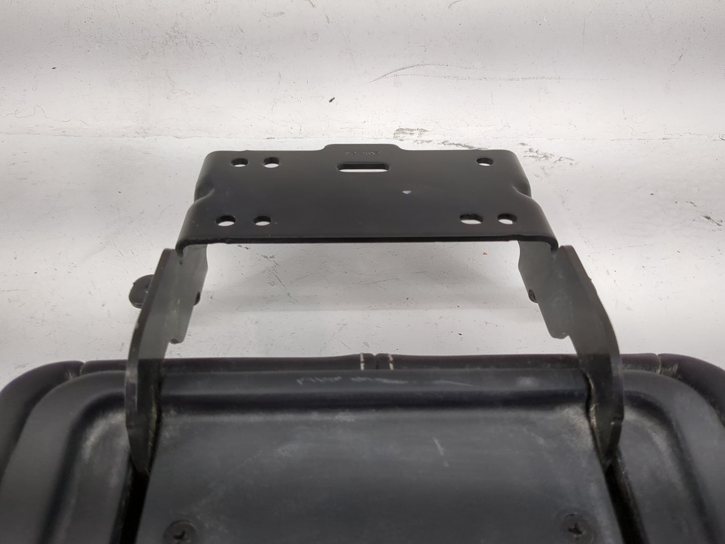 2019-2022 Nissan Altima Center Console Armrest Cover Lid P/N:969206CA0A Fits Fits 2019 2020 2021 2022 OEM Used Auto Parts - 