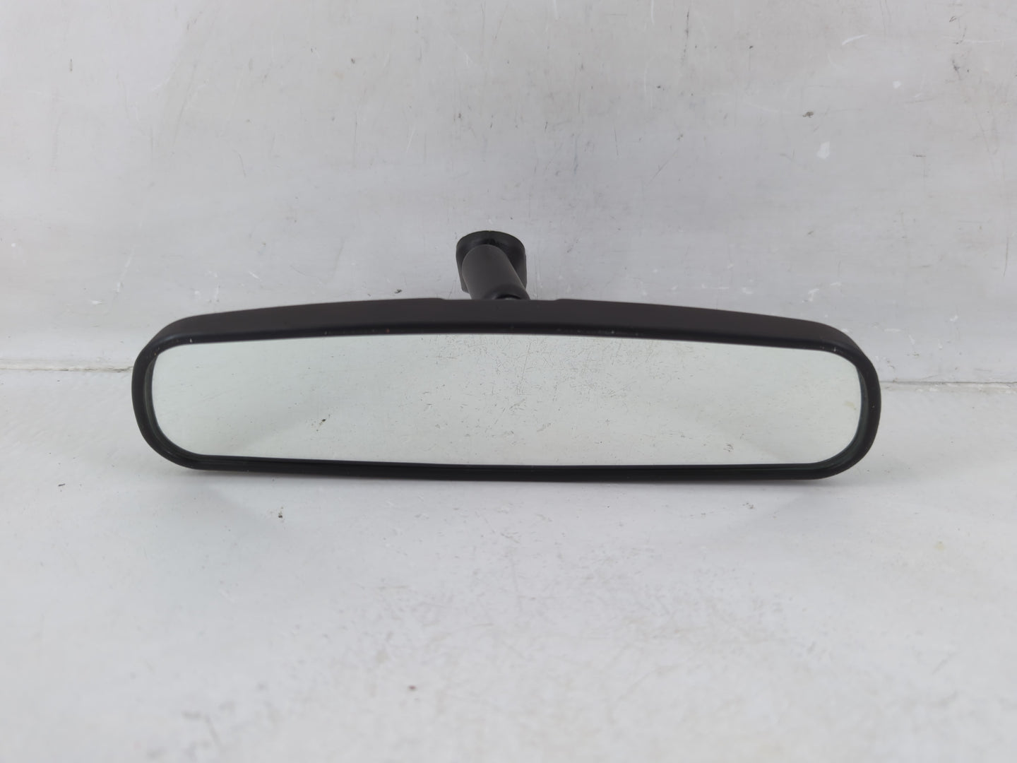 2024 Nissan Frontier Interior Rear View Mirror Replacement OEM P/N:E8011681 Fits OEM Used Auto Parts - Oemusedautoparts1.com